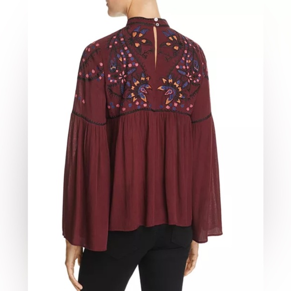 Parker - Burgundy Peasant Blouse w/ Floral Design size XS - Picture 2 of 8